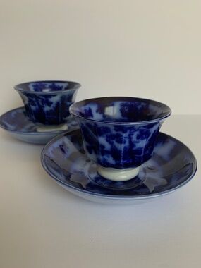 Antique Wedgwood Chapoo Flow Blue Cup & Saucer Set Pair Victorian Blue White